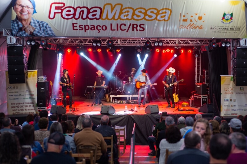 Em 2022 o evento contabilizou 35 mil pessoas, muitas variedades de massas, mais de 12 mil refeições servidas e um faturamento superior a R$ 1,3 milhão. Foto: Divulgação FenaMassa