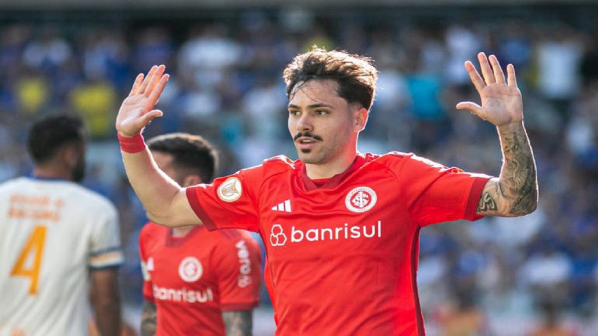 Meio-campista do Internacional vem sendo colocado na mesa do Mengão para o negócio ser oficializado