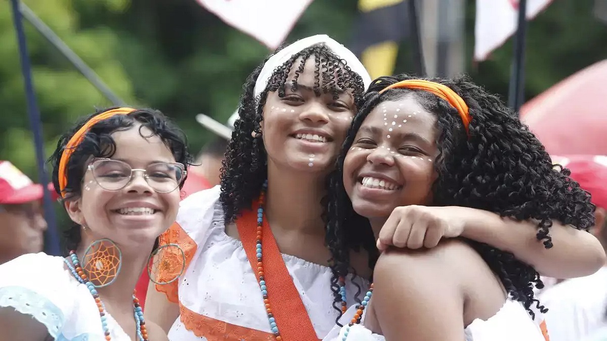 O País segue se tornando cada vez mais feminino. Há cerca de 104,5 milhões de mulheres, 51,5% do total de brasileiros. Foto: Paulo Pinto/Agência Brasil