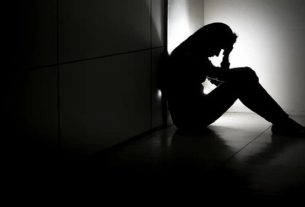 Problemas hormonais podem afetar depressão e até falta de libido