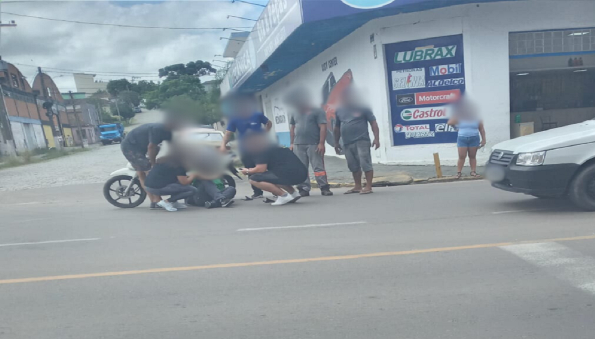 Acidente de trânsito ocorreu na rua Capitão Adolfo Castro