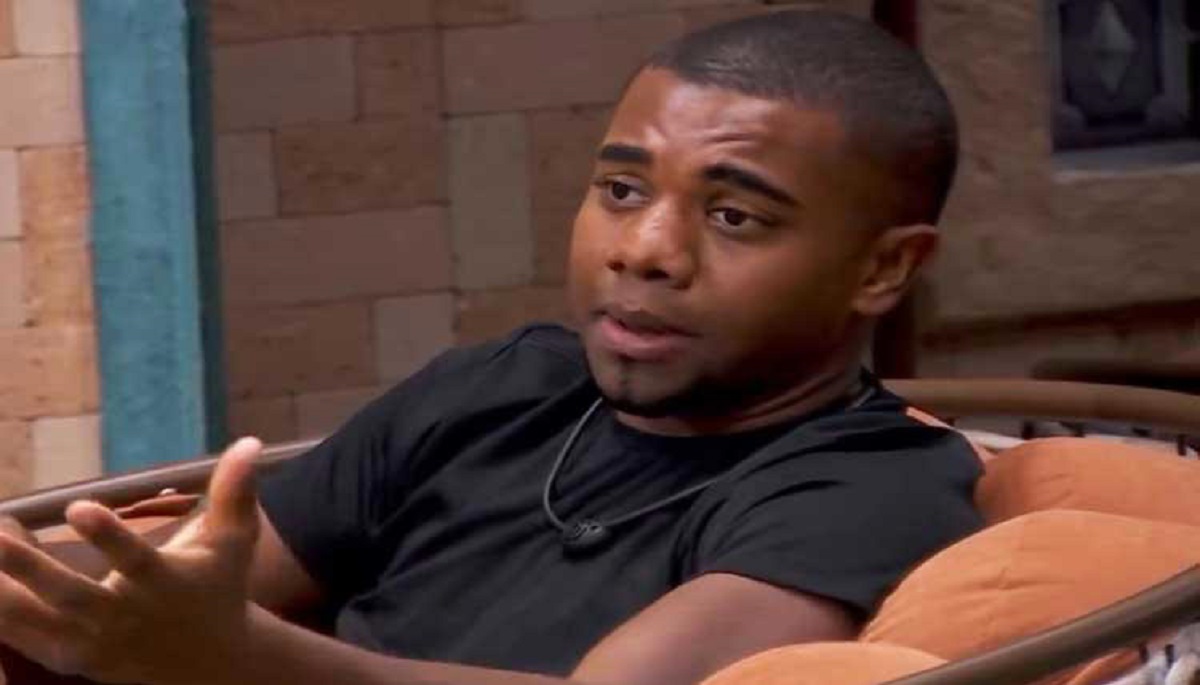 Pergunta íntima surpreende o brother