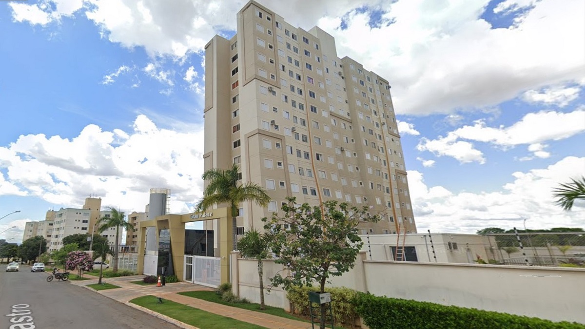 A partir de 02 de maio, a Caixa Econômica Federal, em parceria com a Globo Leilões, promove um mega leilão de imóveis (apartamentos, casas e terrenos) em todo o país.