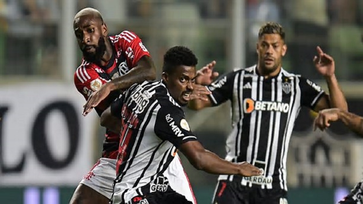 Imortal quer reforçar o elenco nestes últimos dias de janela de transferências