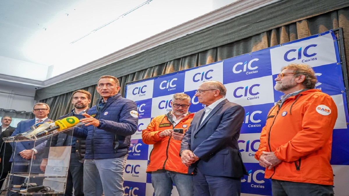 Nesta segunda-feira (27), o ministro Waldez Góes anunciou que mais de 44 mil famílias podem confirmar o cadastro para receber o benefício