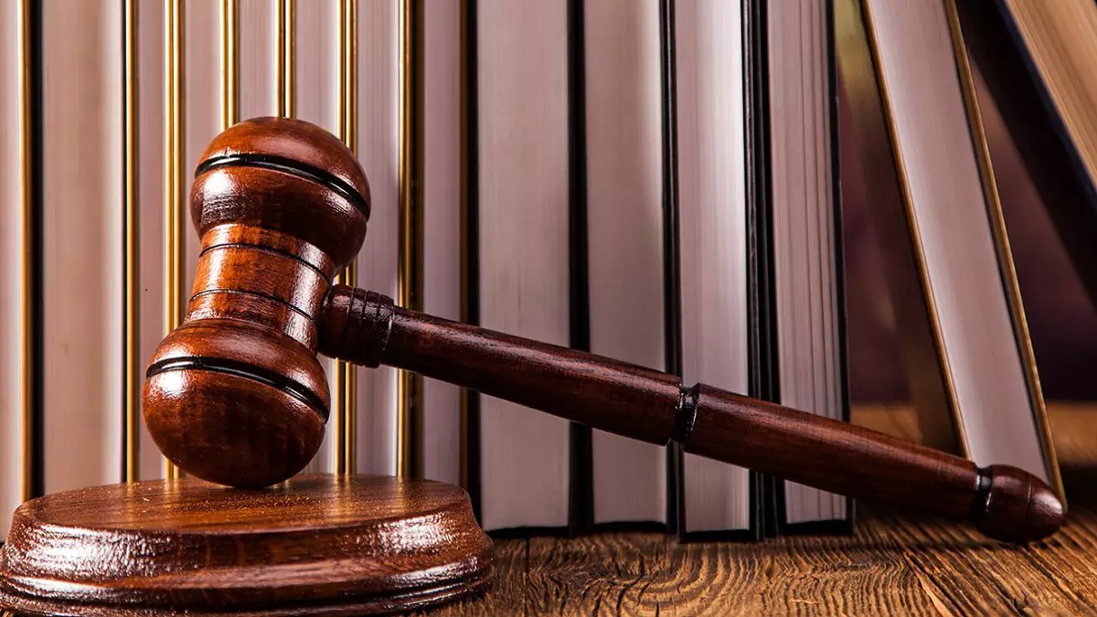 O ato também determina a prorrogação dos prazos processuais