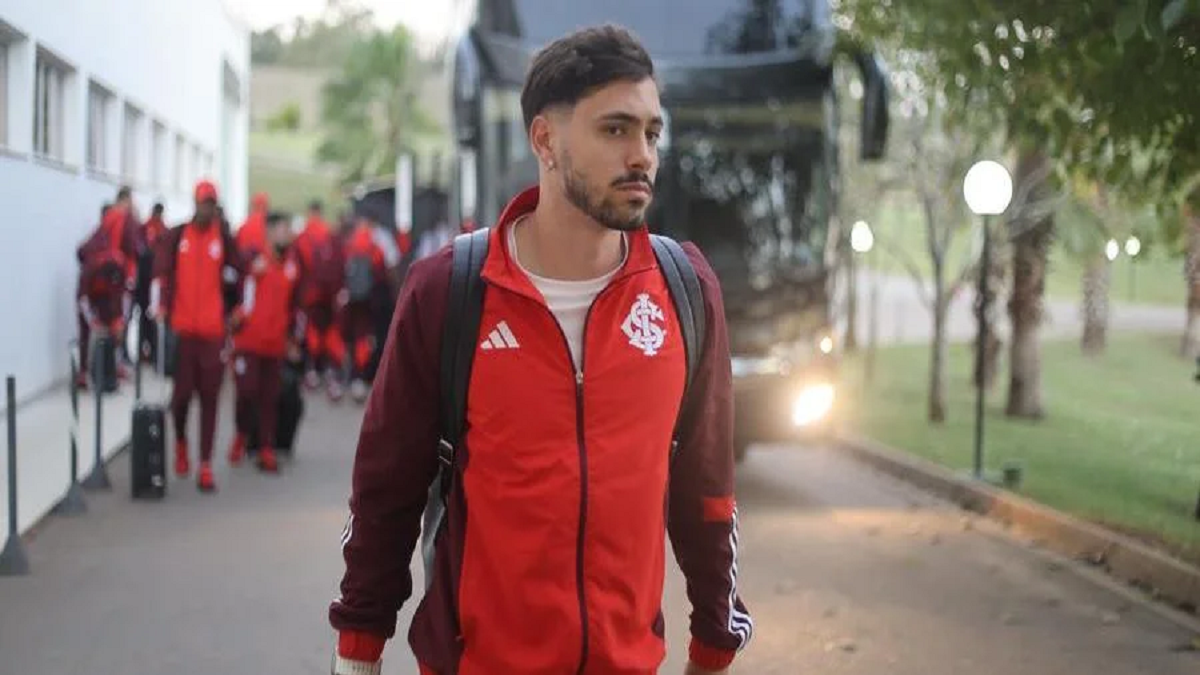 Clube espera receber propostas por alguns de seus jogadores na janela de transferências de julho. Maurício é o mais valorizado