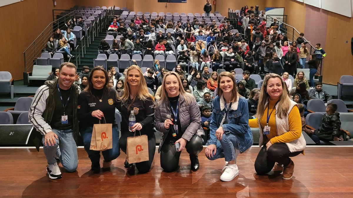 Evento ocorreu no auditório SESC Camaquã na segunda-feira (20).