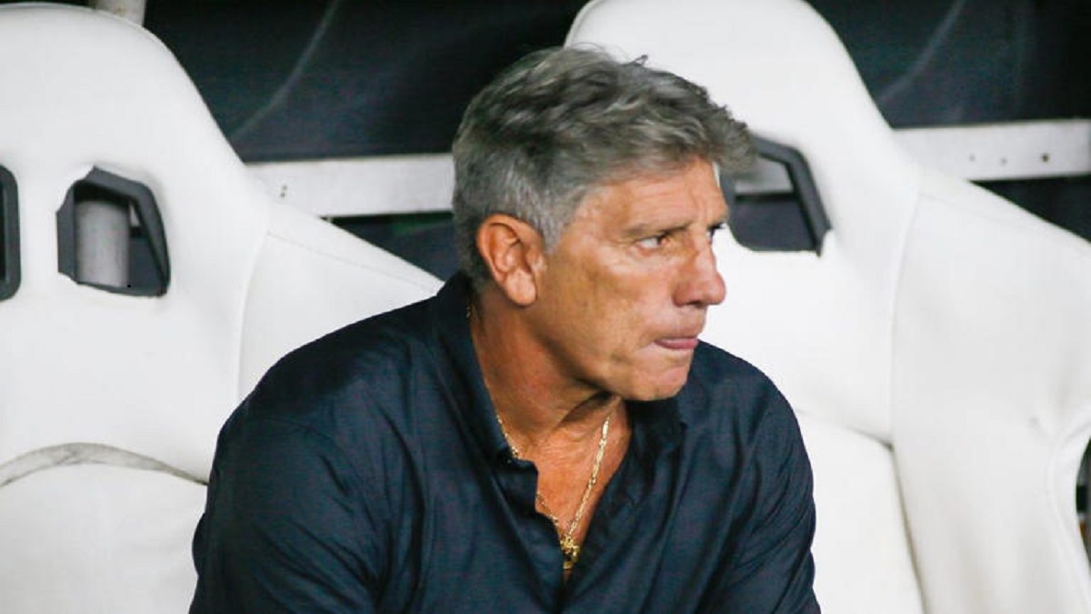 Após nova derrota, Renato faz promessa para a torcida do Grêmio: “Azar vai acabar”