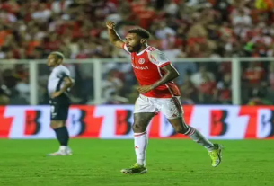 Com gol de Wesley, Inter vence o Corinthians por 1 a 0 no Campeonato Brasileiro