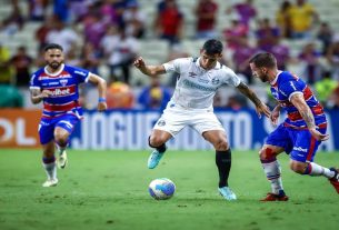 O gol da partida foi marcado por Lucero, de pênalti.