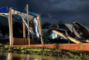 Uma forte tempestade atingiu o município de São Luiz Gonzaga, nas Missões, no Noroeste do Rio Grande do Sul na noite de sábado (15).