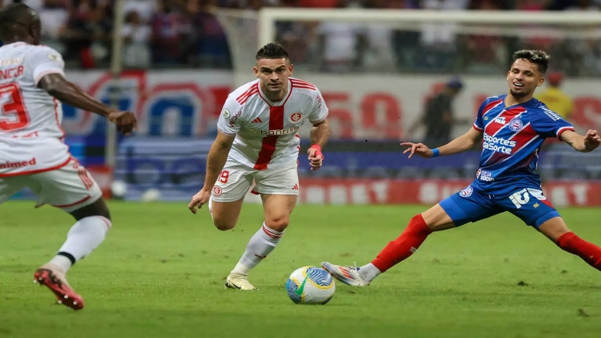 O Inter empatou com o Bahia em 1 a 1, em partida válida pela 20ª rodada do Campeonato Brasileiro.