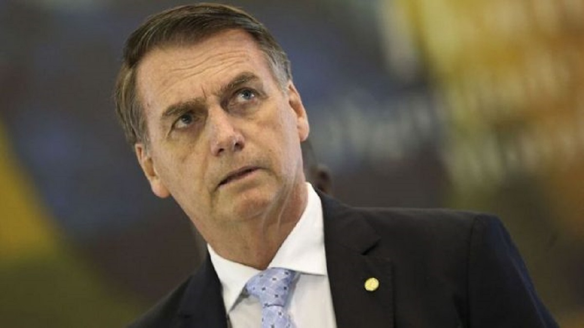 Na gravação, o ex-presidente trata de providências para tentar livrar o filho de uma investigação da Receita sobre possível esquema de “rachadinha”