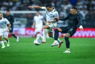 Corinthians e Grêmio adotaram uma postura mais cautelosa, com defesas organizadas e sem deixar espaços ao adversário.