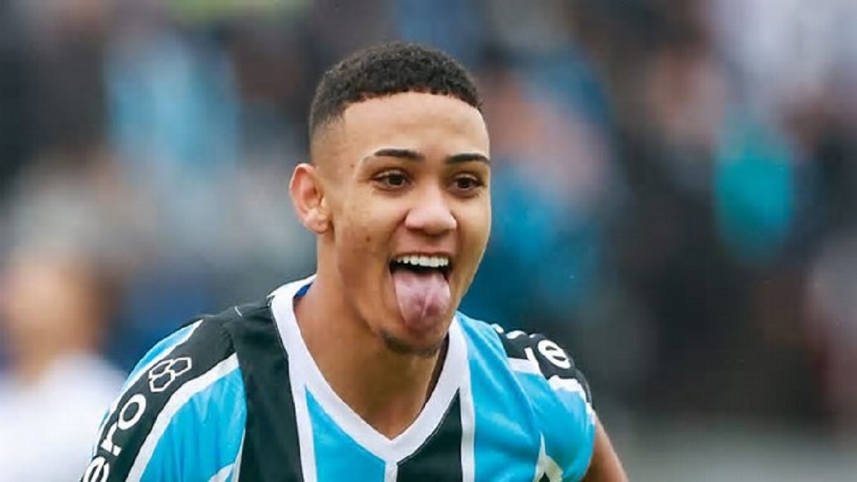 Surge novidade no Grêmio envolvendo Al-Quadisiya e Gustavo Nunes: