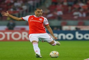 Zagueiro deve ficar afastado dos treinos da semana e retornar contra o Juventude, no dia 14.