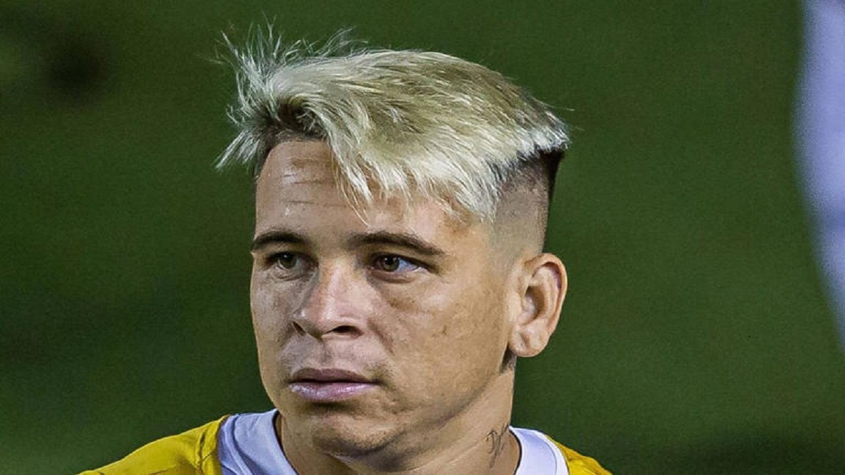 Todos os atletas tinham contrato até dia 31 de dezembro e não terão seus vínculos renovados