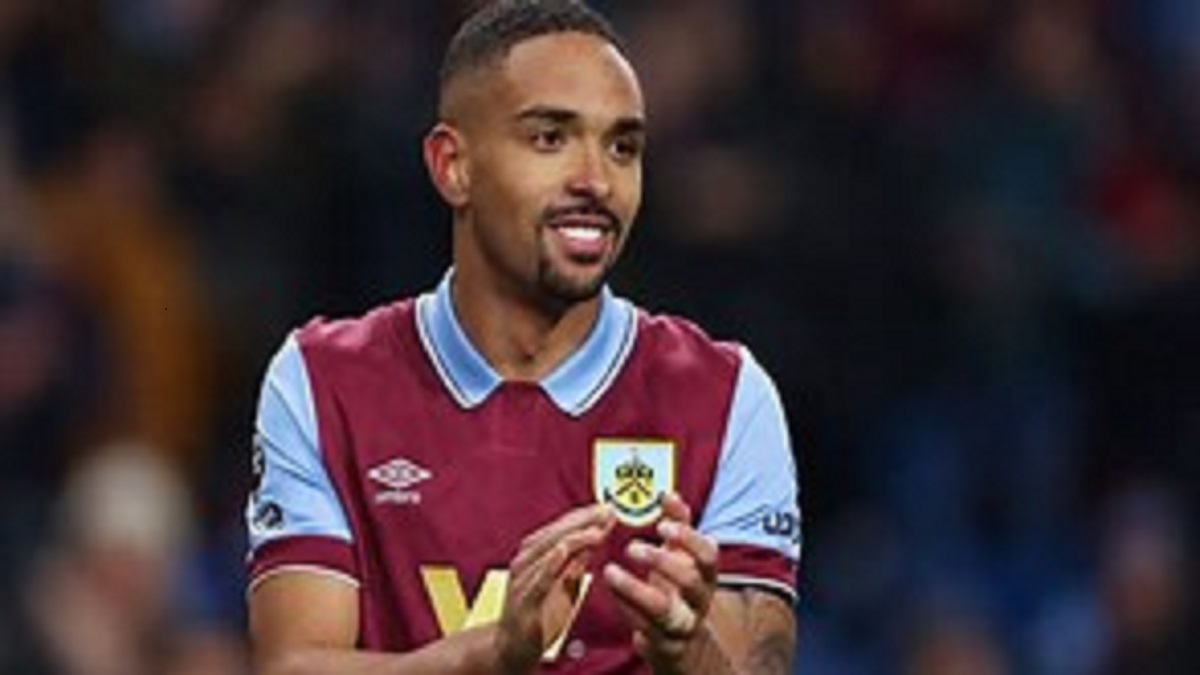 Na mira do Internacional, Vitinho tem os valores de mercado revelados pelo Burnley