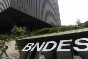 Para promover o desenvolvimento diverso e inclusivo, o banco reservou cotas de 30% para pessoas negras e de 15% para pessoas com deficiência.