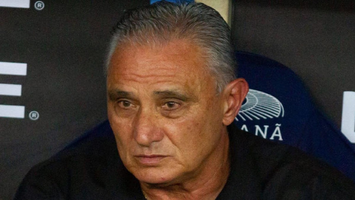 Rubro-Negro Carioca sofreu uma dura derrota para o Peñarol por 1 a 0 em pleno Maracanã lotado