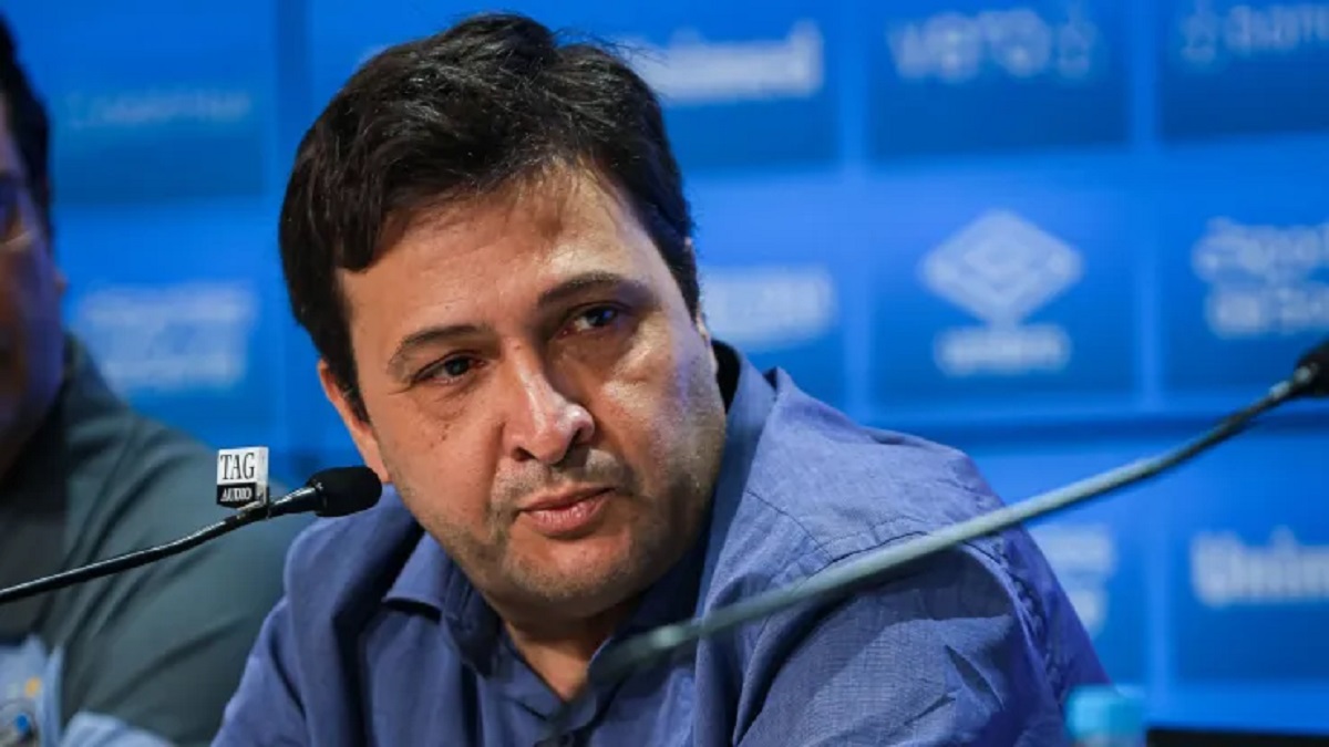 Alberto Guerra já se movimenta em busca de reforços