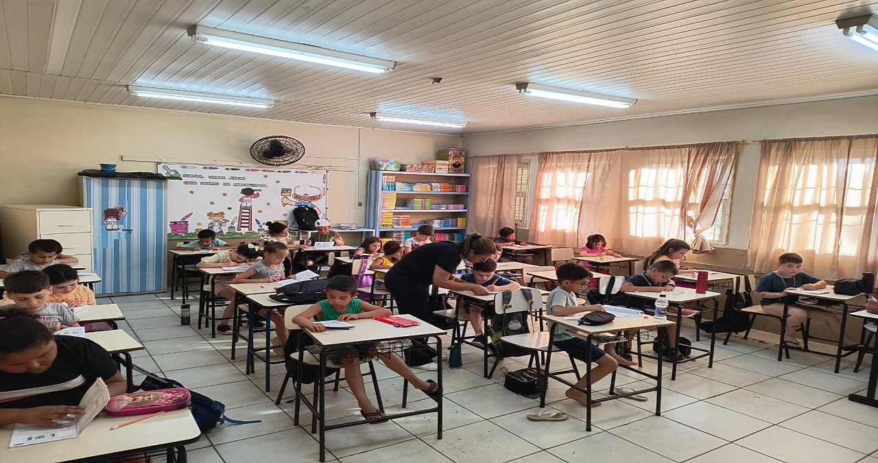 Provas estão sendo aplicadas para alunos do 2º e 5º ano.