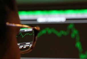 Dólar e Ibovespa hoje: o que esperar dos negócios na B3 nesta sexta - © Reuters