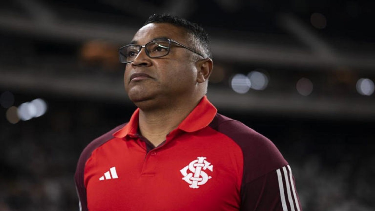 Roger-no-Grenal-443-Jorge-Rodrigues-AGIF