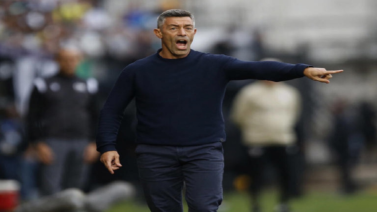 Pedro Caixinha passa a ser forte candidato a assumir o comando técnico do Grêmio