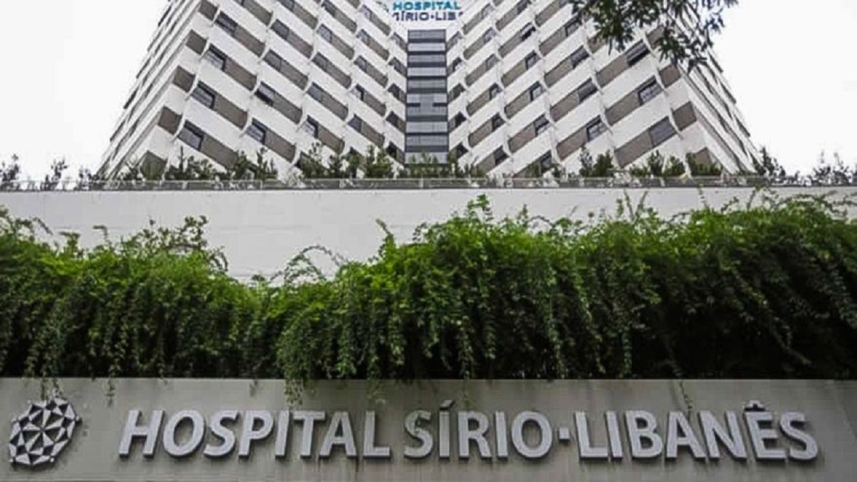 O presidente Luiz Inácio Lula da Silva está lúcido e orientado, alimentou-se normalmente e realizou caminhada pelos corredores do Hospital Sírio-Libanês, onde segue internado, agora em cuidados......