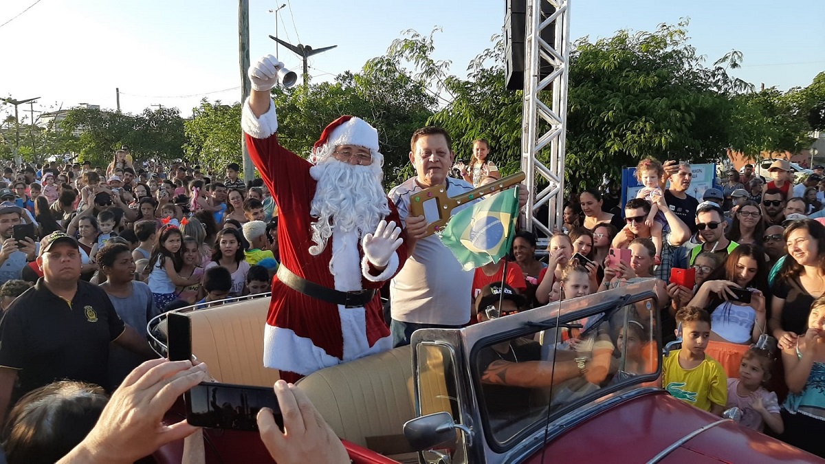 Bom velhinho marcará presença no Complexo da Prainha a partir das 18h.