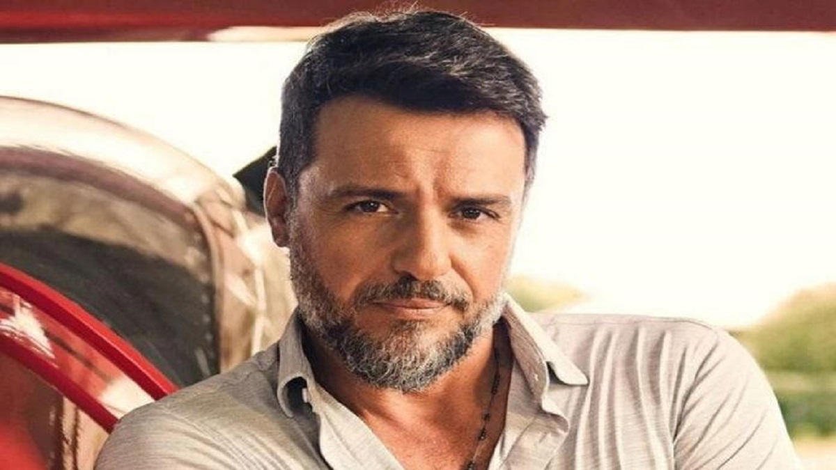 Molina (Rodrigo Lombardi) em Mania de Você – Foto: TV Globo