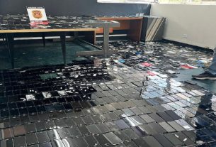 A Polícia Civil de São Paulo apreendeu nesta segunda-feira, 6, cerca de 5 mil celulares, frutos de roubo e furto ...