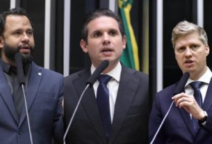 Pastor Henrique Vieira (PSOL-RJ), Hugo Motta (Republicanos-PB) e Marcel van Hattem (Novo-RS)