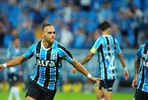 Braithwaite abriu o placar na Arena