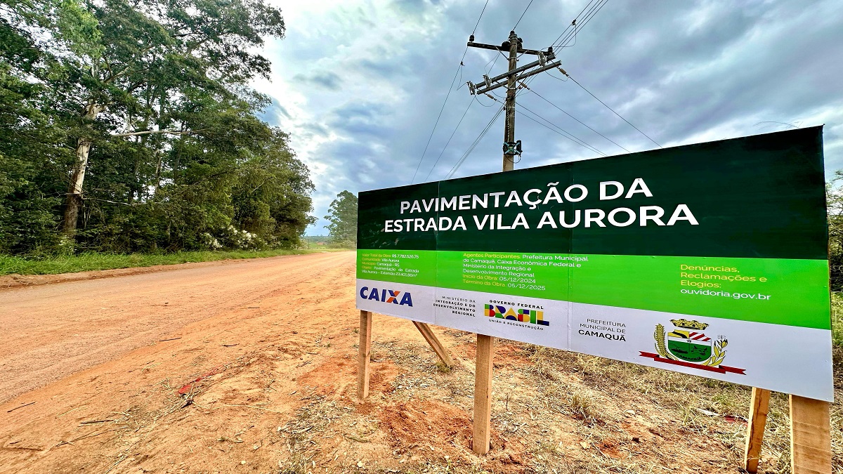 Pavimentação da Estrada da Vila Aurora