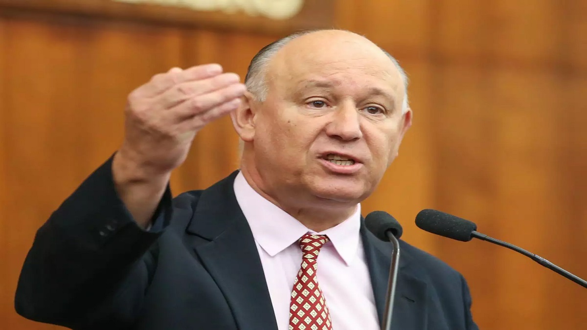 Pepe Vargas, do PT, assumirá o comando da Casa no lugar de Adolfo Brito