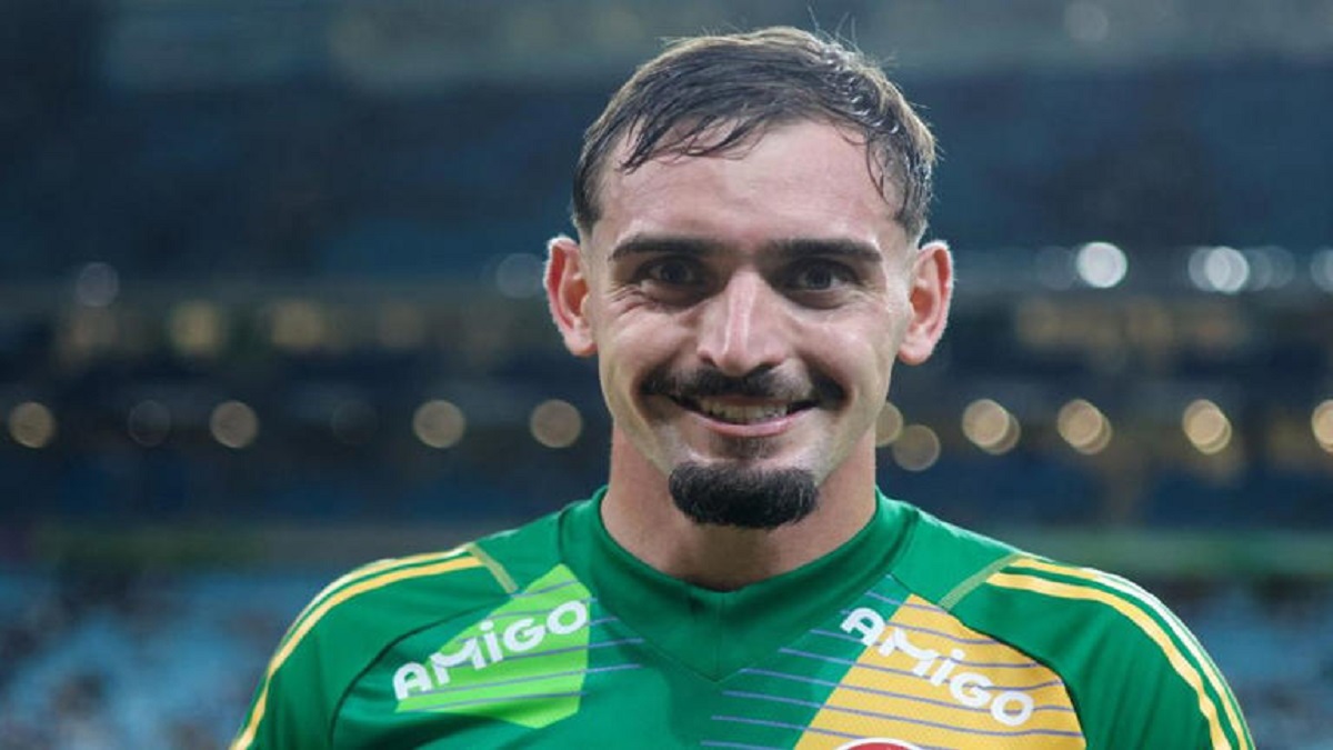 Um dos pilares da fase vivida é o goleiro Anthoni.