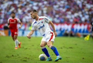 Pochettino jogador do Fortaleza durante partida contra o Internacional Arena Castelao pelo campeonato Brasileiro A 2024.