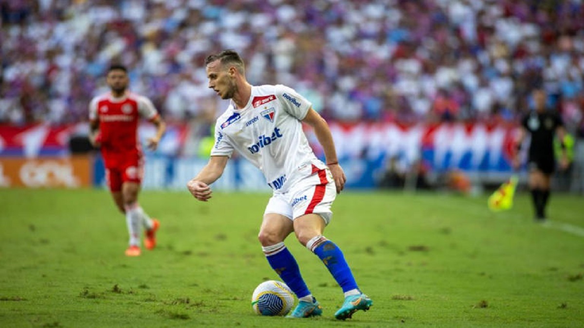 Pochettino jogador do Fortaleza durante partida contra o Internacional Arena Castelao pelo campeonato Brasileiro A 2024.