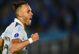 Braithwaite fez o gol da vitória em Assunção