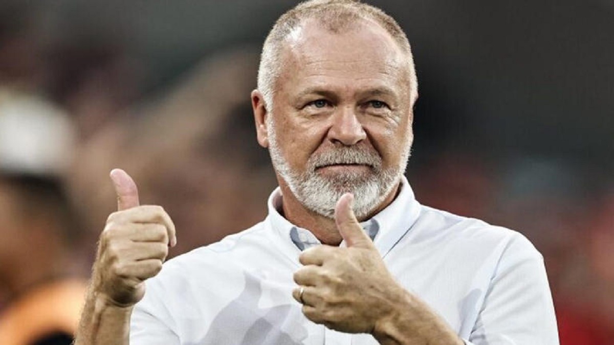 Salário de Mano Menezes aza!alário de Mano Menezes vaza