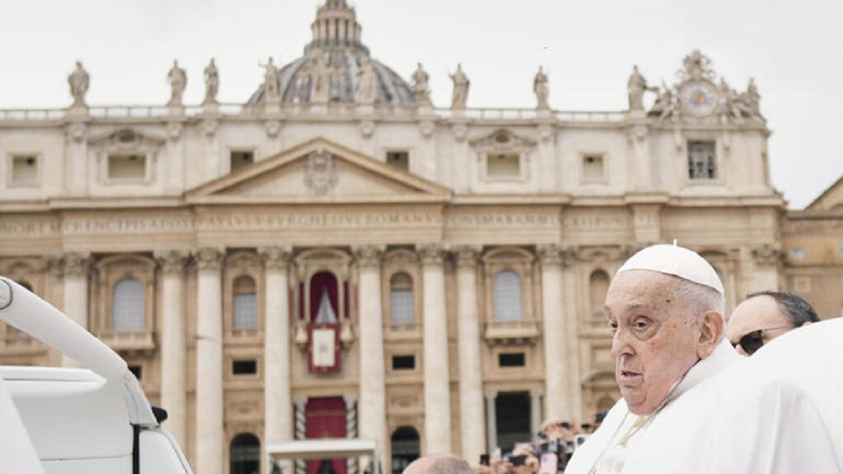 Papa Francisco morre aos 88 anos, anuncia o Vaticano