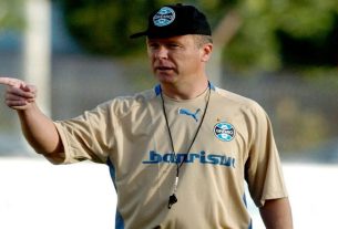 Mano Menezes no Grêmio em 2005