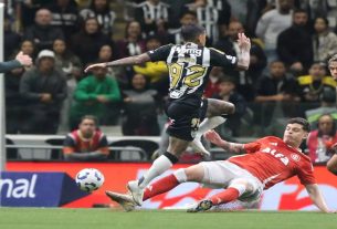 Internacional perde do Atlético-MG