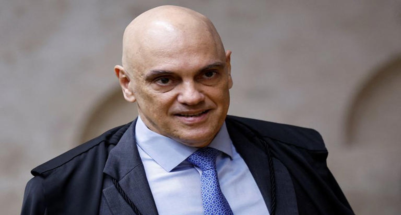 Ministro do Supremo Tribunal Federal Alexandre de Moraes durante sessão da corte, em Brasília 27/11/2024