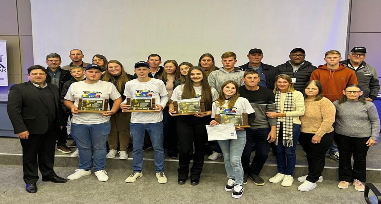 formatura no Curso de Empreendedorismo e Desenvolvimento Rural