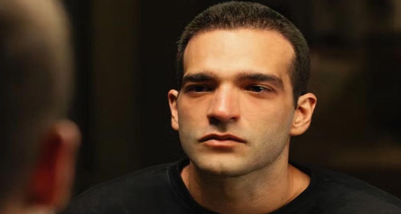 remake de Vale Tudo, Afonso (Humberto Carrão)