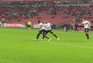 Tricolor bateu o Internacional por 2 a 1, fora de casa, com gols de Arboleda e Bobadilla
